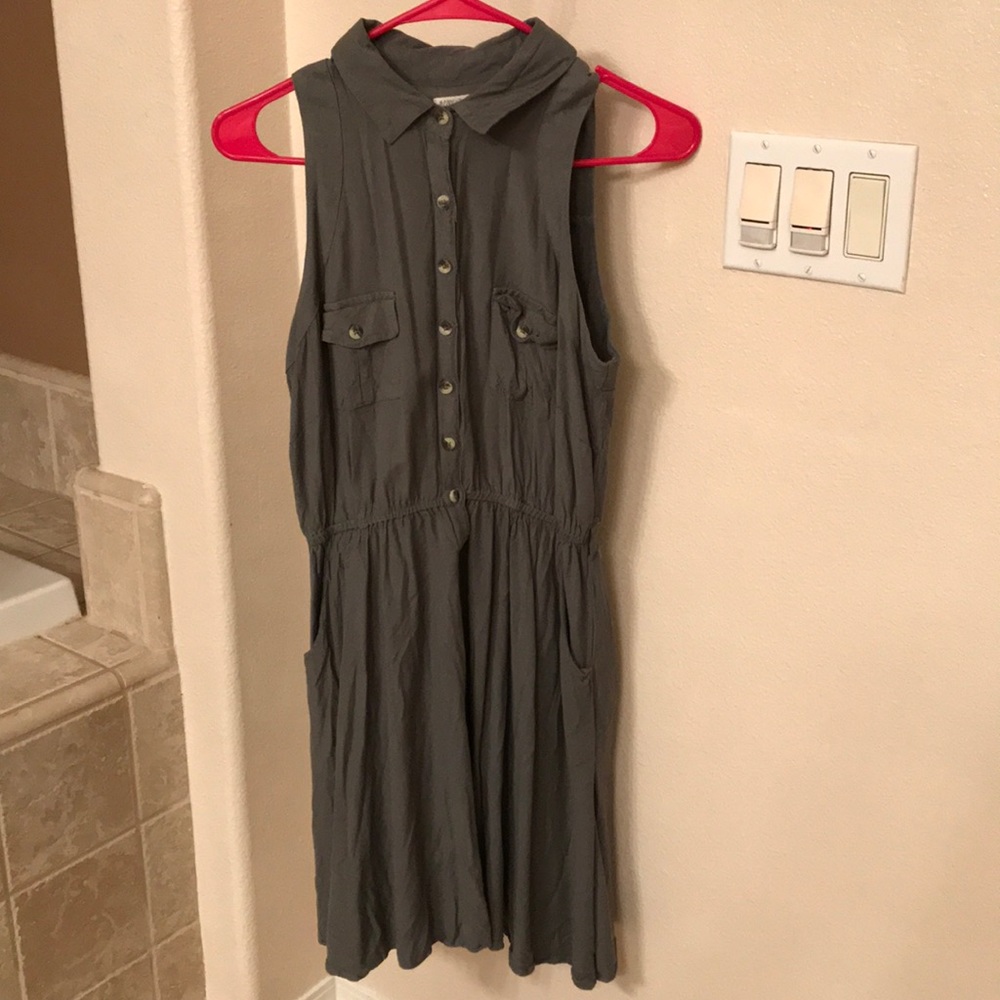 Dark green dress